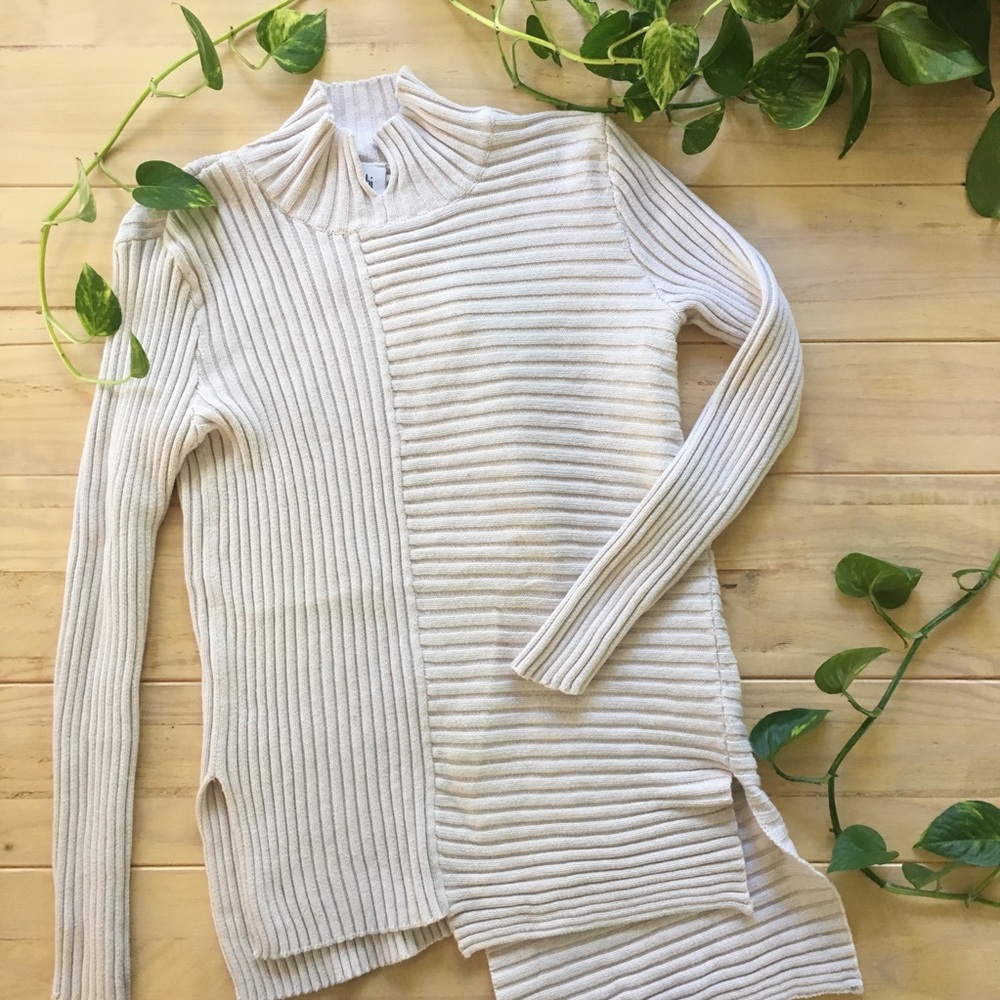 Cabi D Ring Pullover Sweater Ribbed Asymmetrical